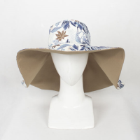 کلاه لبه بلند برگ آبی گل بژ 11