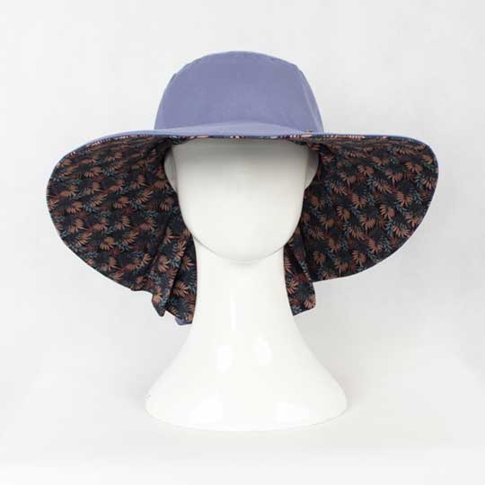 کلاه پشت پیلی‌دار برگ ریز کرم و آبی posht-pili6