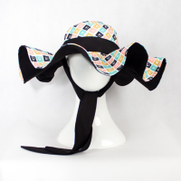 کلاه چین‌دار طرح مربع moraba1