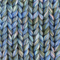 کلاه لب برگرد نخ هفت رنگ abibanafhsh1