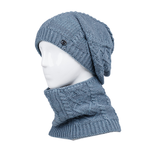 دو تکه مارپیچ خط قلب با نخ مروارید کلاه-فرانسوی-و-شال-گردنی-طرح-خط-قلب-نخ-مروارید-آبی-روشن