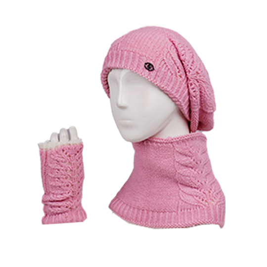 سه تکه آران خط گل کلاه-فرانسوی-و-شال-گردنی-و-دستپوش-آران-خط-گل-صورتی