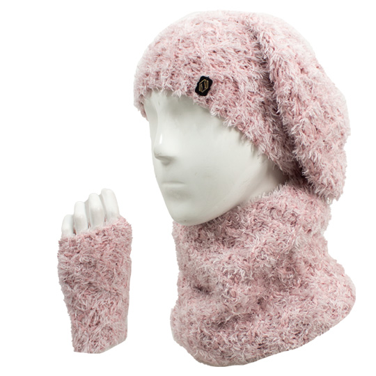 سه تکه آران ضربدری با نخ پرز کلاه-فرانسوی-شال-گردنی-و-دستپوش-با-نخ-پرز-صورتی-چرک