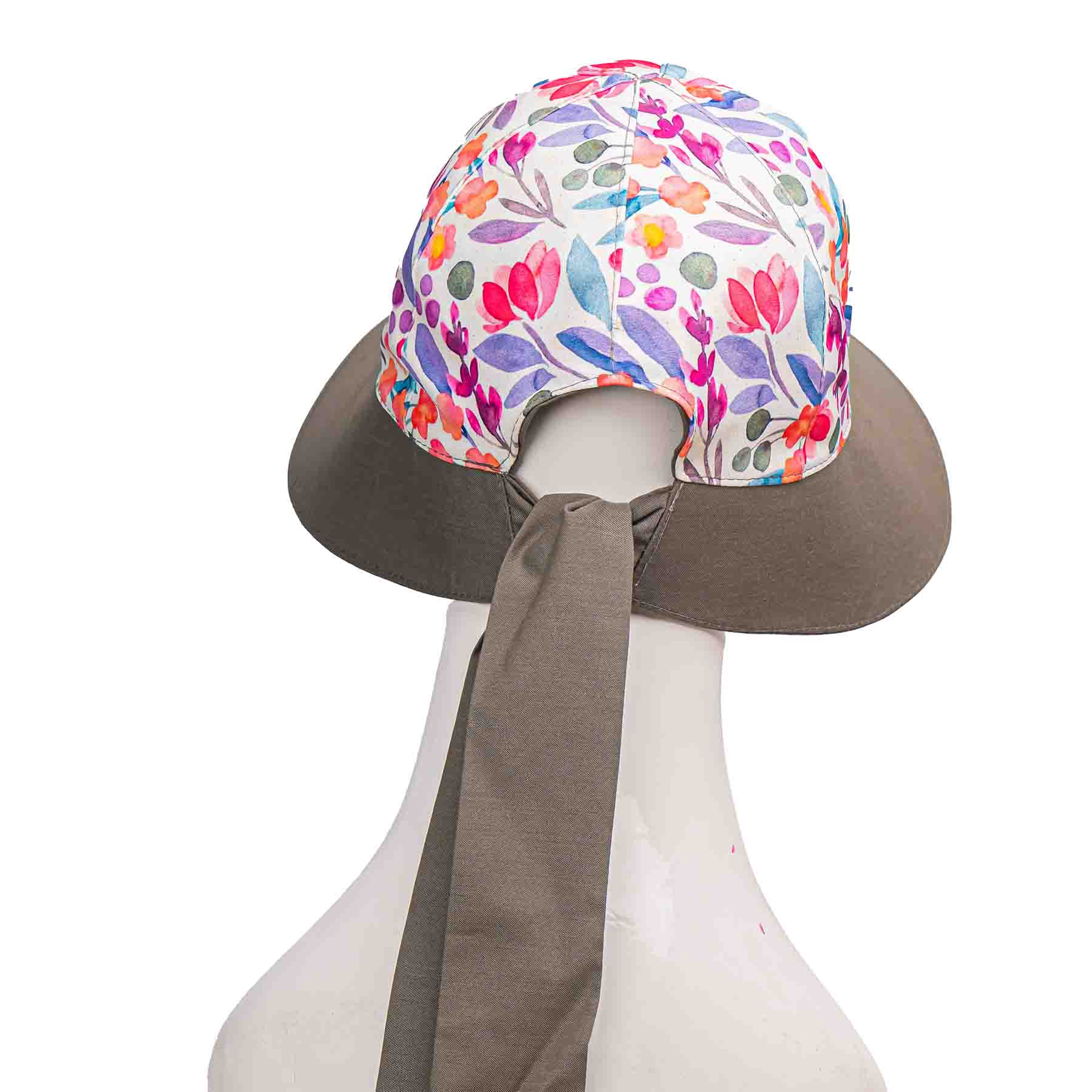 کلاه شش پر نقاب بلند گلدار طرح آبرنگی شش-پر-نقاب-طرح-آبرنگی-سدری