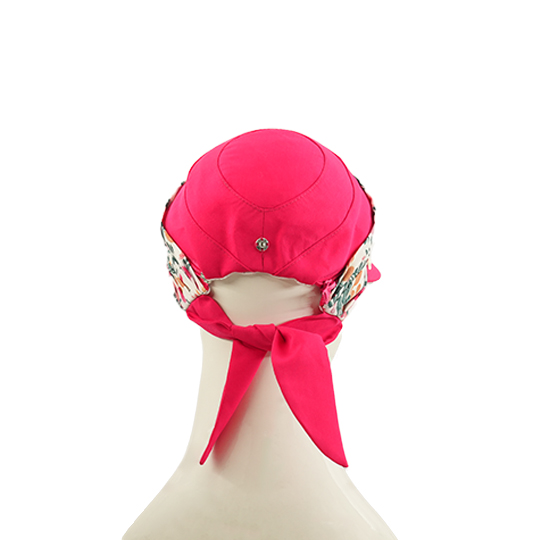 کلاه کلن رو گل سرخابی کلاه-نقابدار-سرخابی